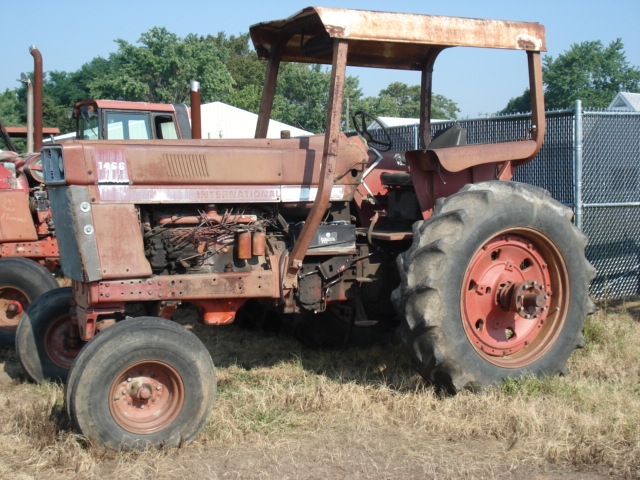 International Harvester (IH) 1466 Picture 2