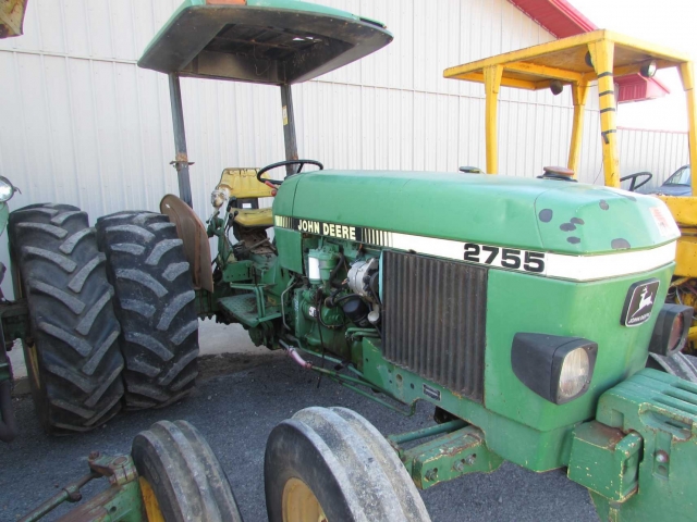 John Deere 2755 Picture 2