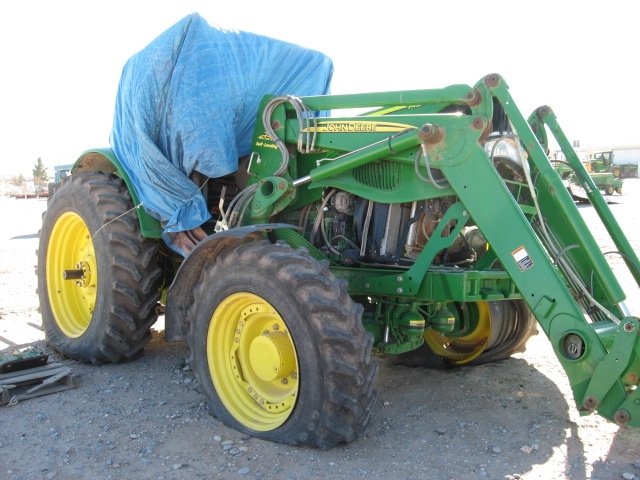 John Deere 7320 Picture 1