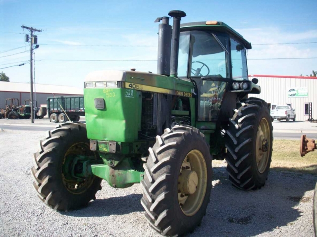 John Deere 4055 Picture 2