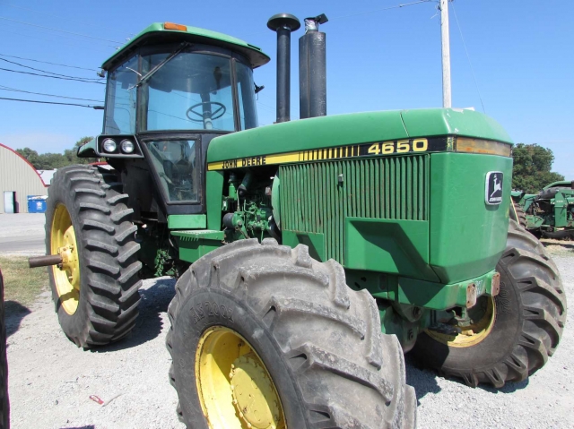 John Deere 4650 Picture 2