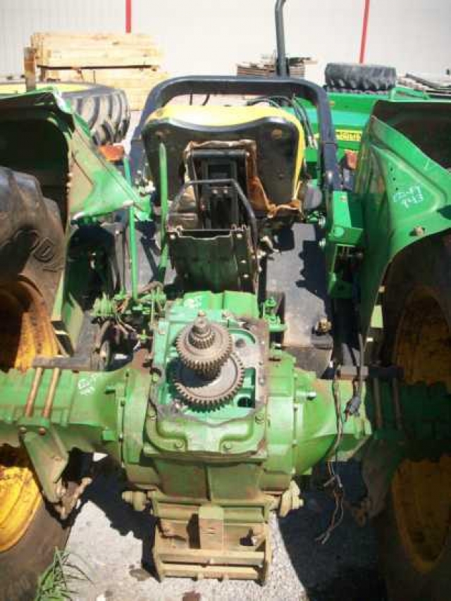 John Deere 5075E Picture 1