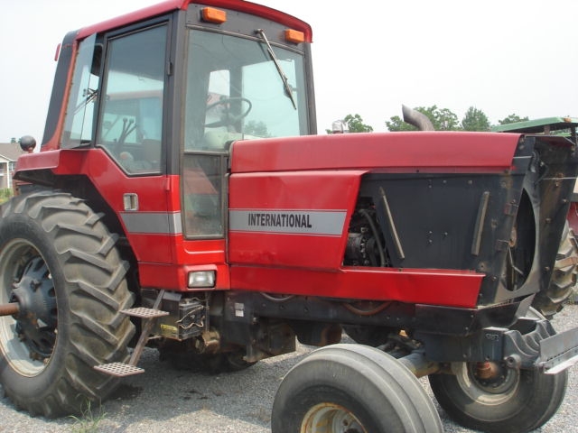 International Harvester (IH) 5088 Picture 1