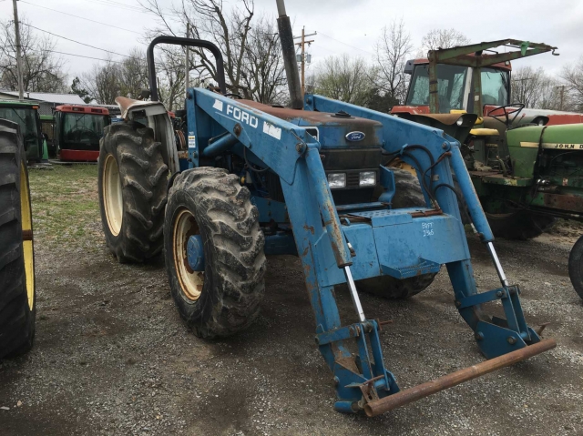 Ford - New Holland 6640 Picture 2