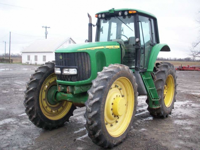 John Deere 7420 Picture 2