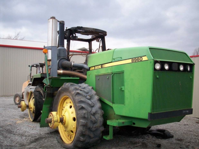 John Deere 8960 Picture 2