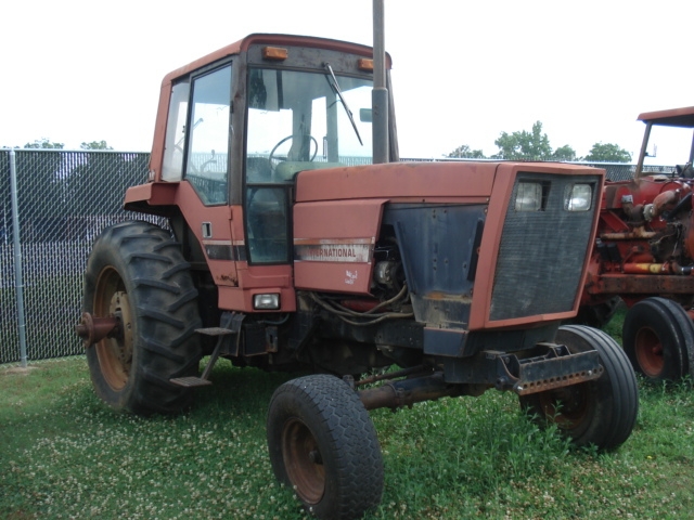 International Harvester (IH) 5088 Picture 2