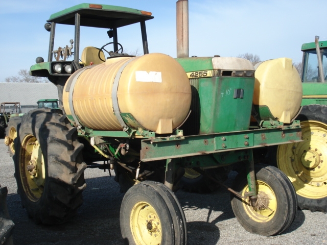 John Deere 4255 Picture 2