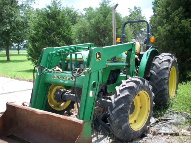 John Deere 5300 Picture 2