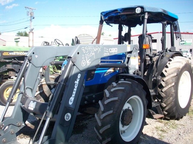 Ford - New Holland TN70 Picture 2