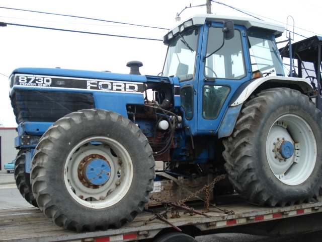 Ford - New Holland 8730 Picture 2