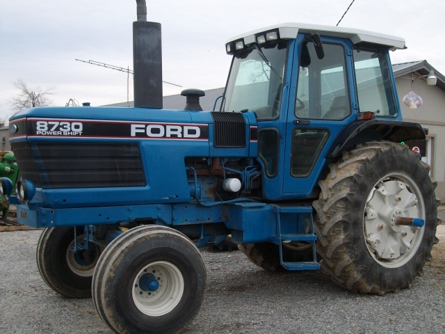 Ford - New Holland 8730 Picture 2