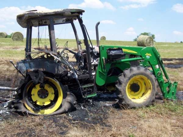 John Deere 5520 Picture 2