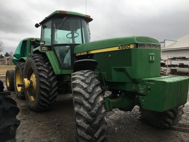 John Deere 4960 Picture 2