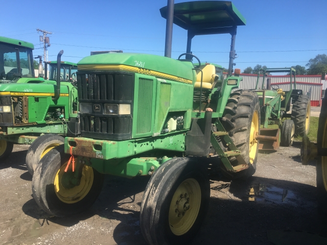 John Deere 7700 Picture 2