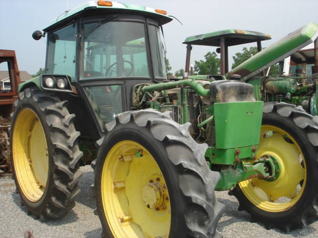 John Deere 2755 Picture 2