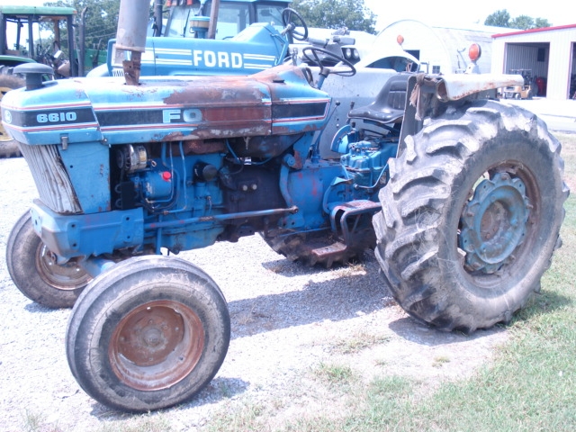 Ford - New Holland 6610 Picture 1
