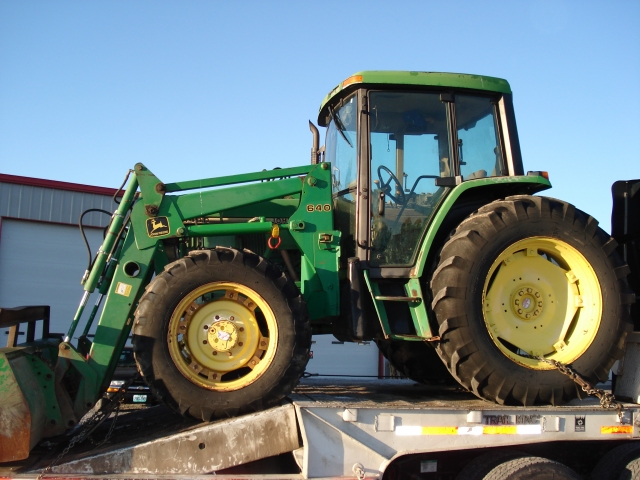 John Deere 6400 Picture 2