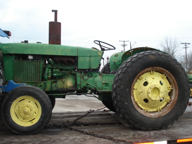 John Deere 1520 Picture 1