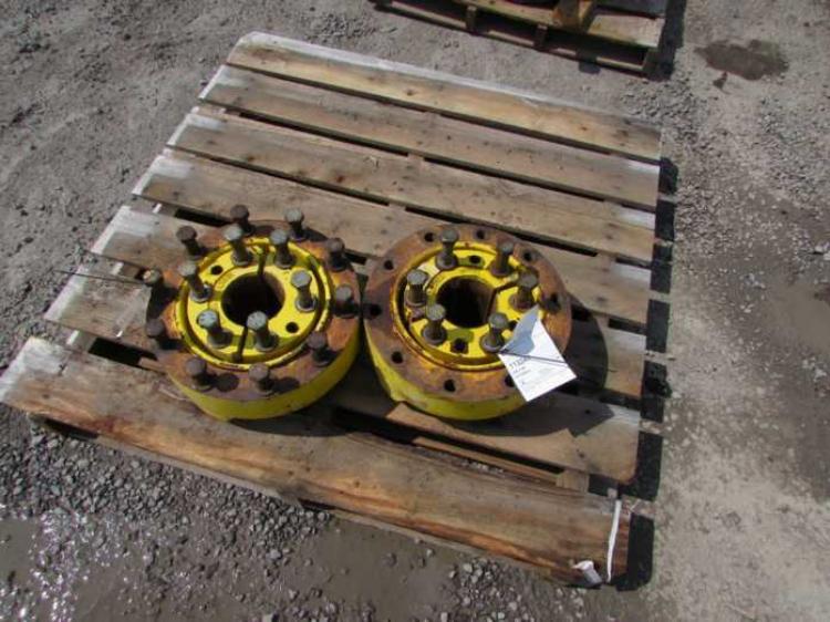 John Deere 8200 Dual Hubs (R108955.A110) Stock number 113248
