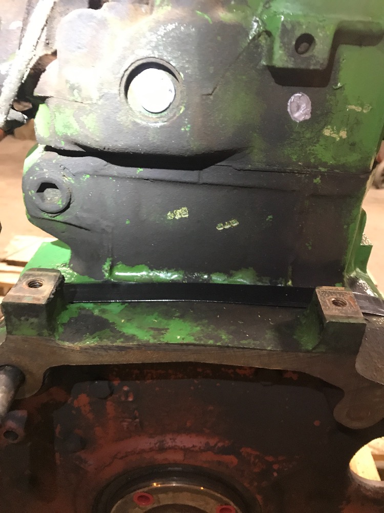 John Deere 2950 John Deere® 6359D Long Block