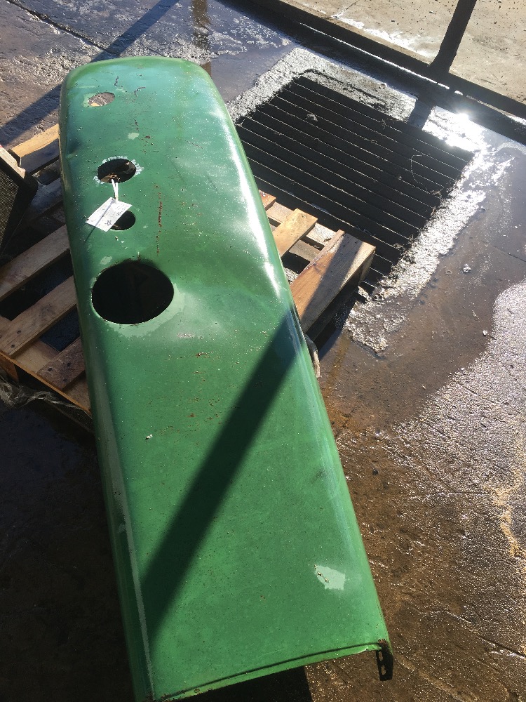 John Deere 4020 Hood/nose Cone