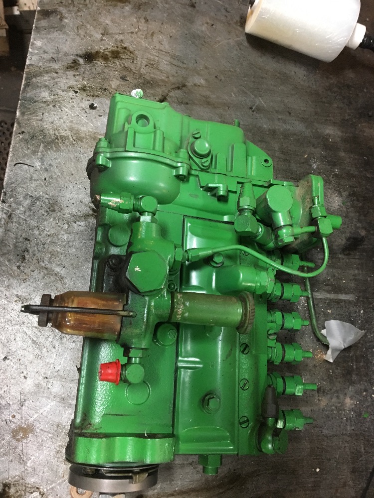 AR105616 John Deere 4640 Injection Pump Bootheel Tractor Parts