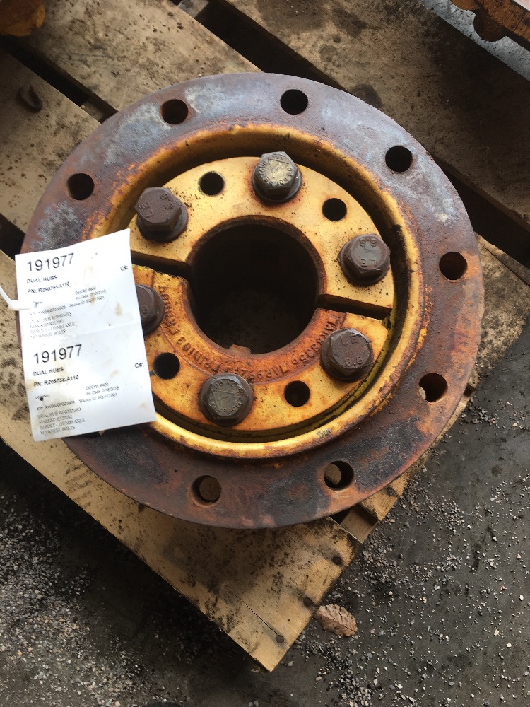 John Deere Dual Hubs for John Deere 4020, 4040, 4050, 4055, 4230, 4240