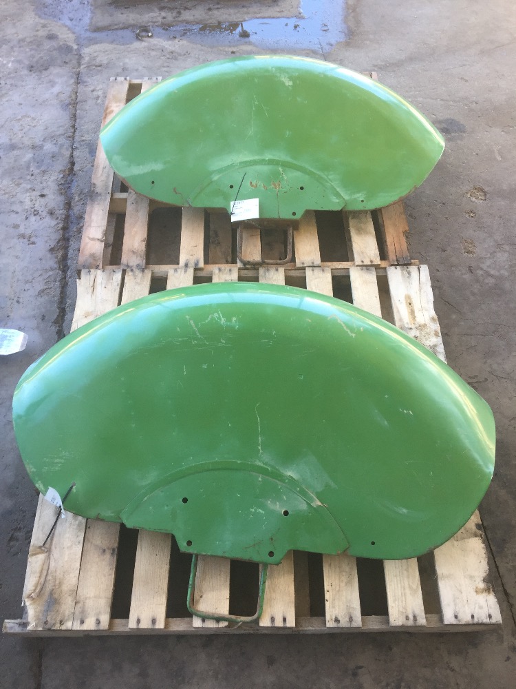 John Deere 4020 Standard Fenders