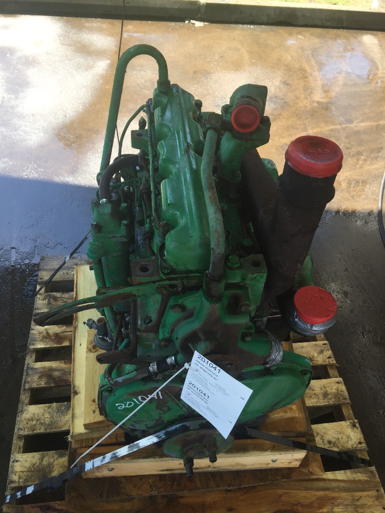 John Deere 3020 Diesel Engine
