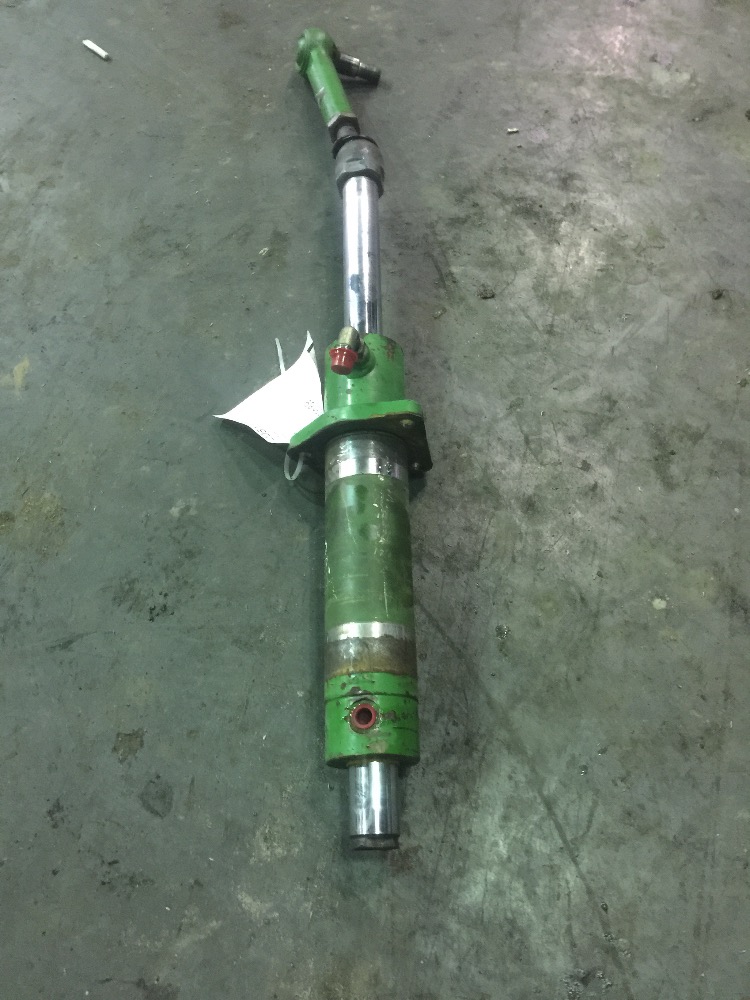 John Deere 6415 Steer Cylinder