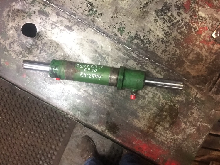 How To Rebuild John Deere Steering Cylinder