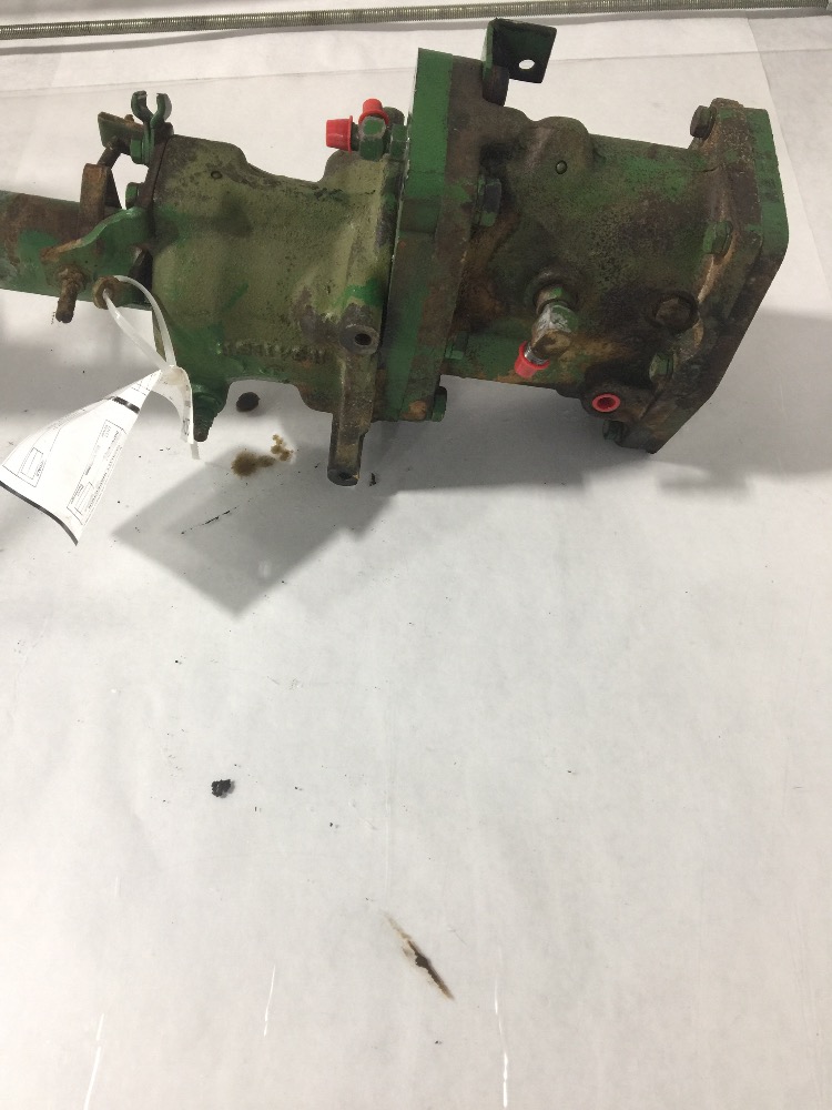 AR43809.A4 John Deere 4020 Steering Valve Bootheel Tractor Parts