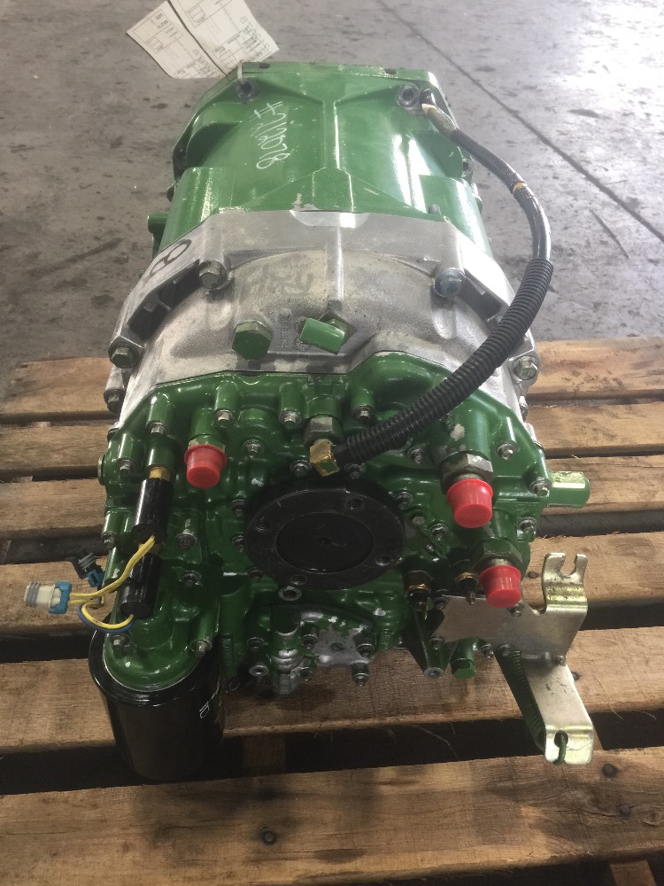 John Deere® 6000 Series PowrQuad™ Transmission, 16/16. Mechanical