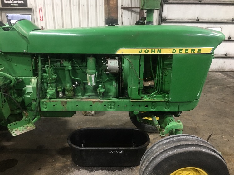 John Deere 4020 Hood Set