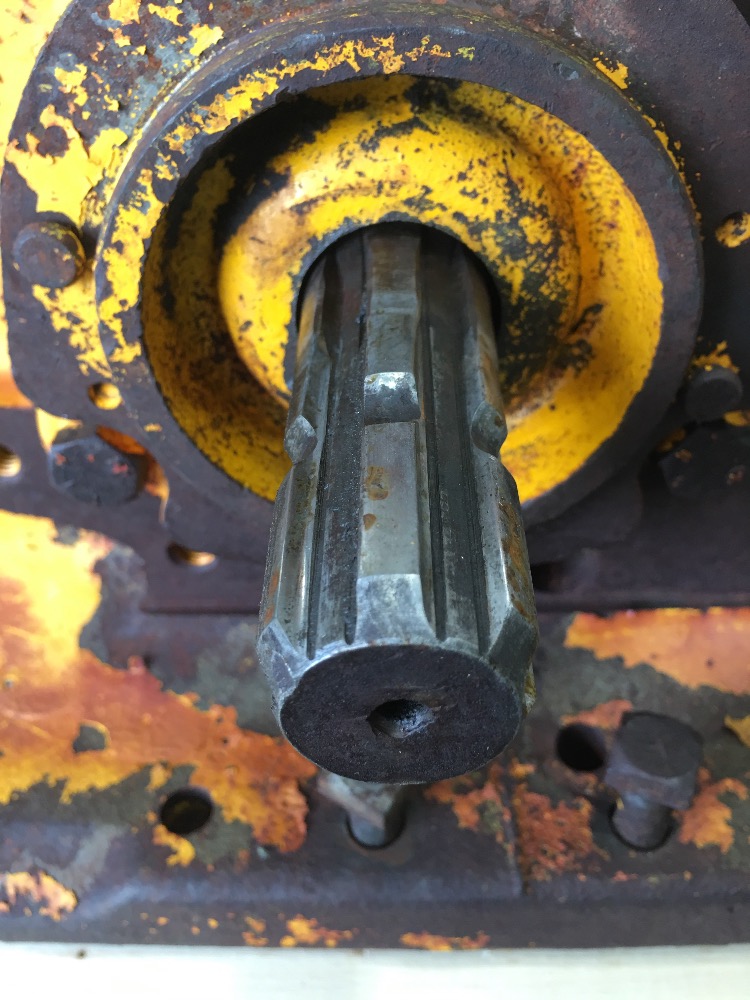 Details about   John Deere YZ81345 Shift Collar 