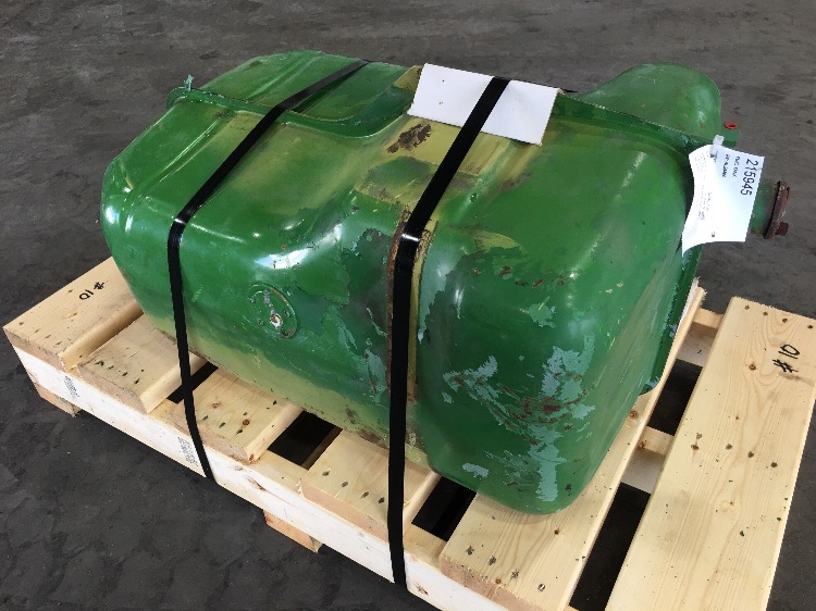 John Deere Fuel Tank for John Deere 2840, 3030, 3120, 3130