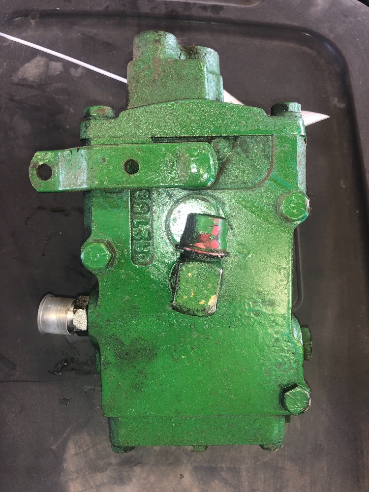 John Deere 4020 John Deere 4020 John Deere 4020 Selective Control Valve