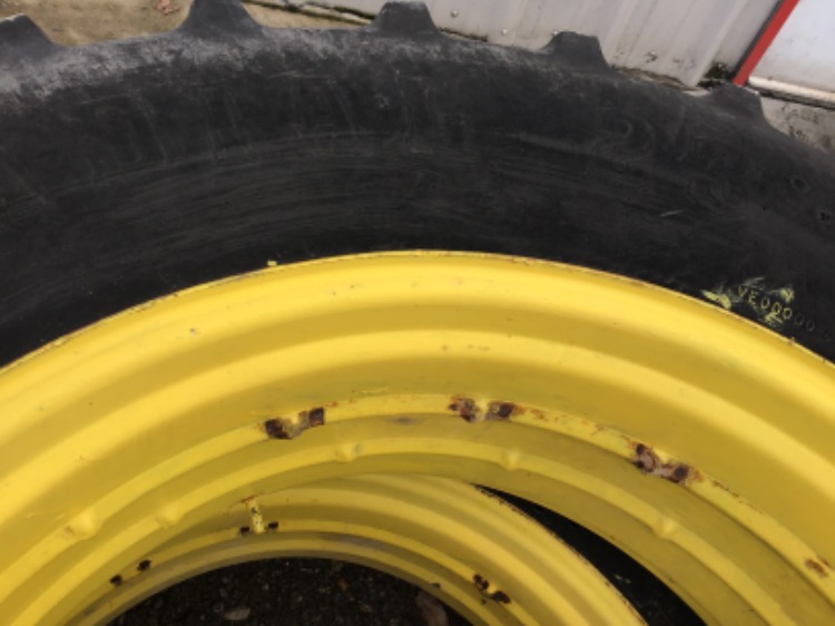 John Deere 4240 Rim, Rear for John Deere 4000, 4020, 4040, 4050, 4230