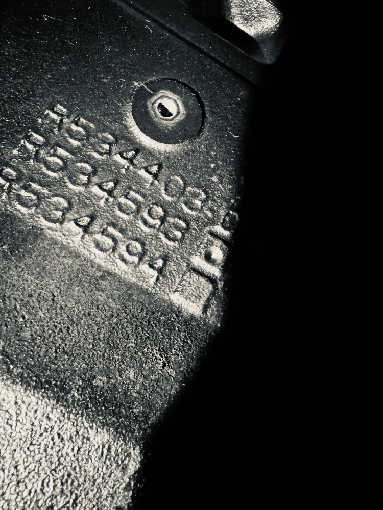 R534593 Cylinder Block