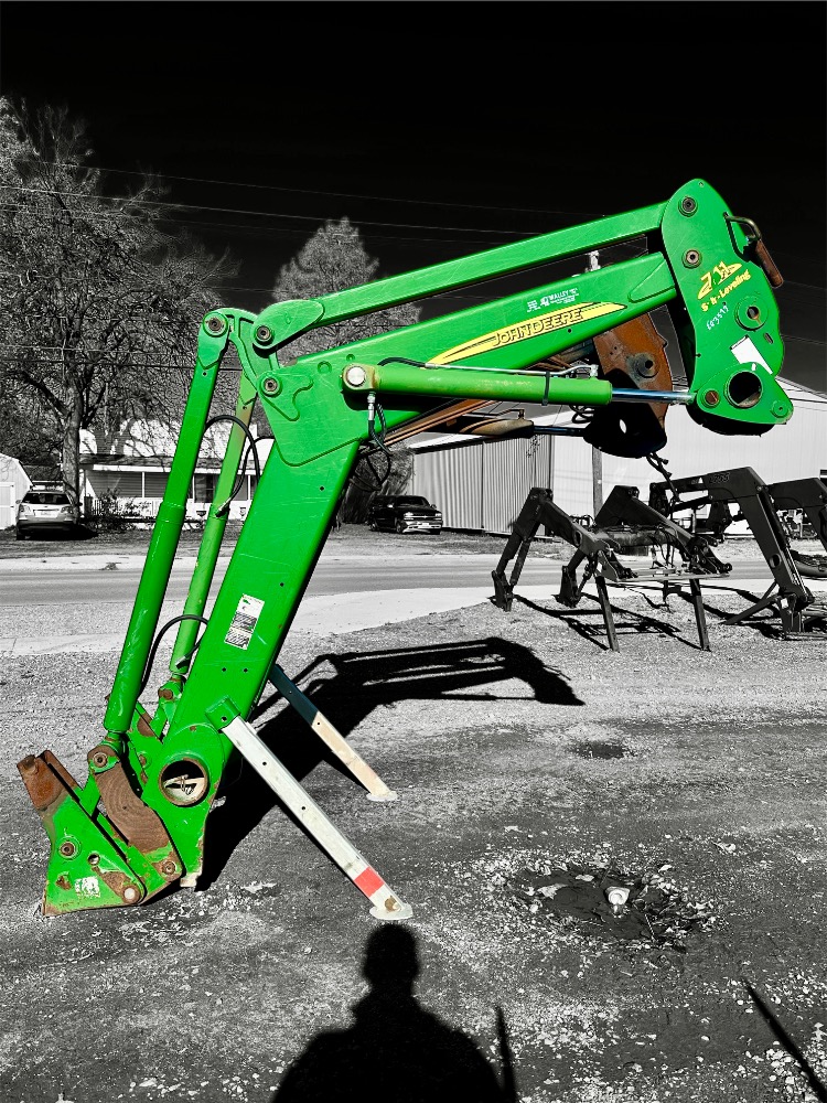 John Deere 741 Loader