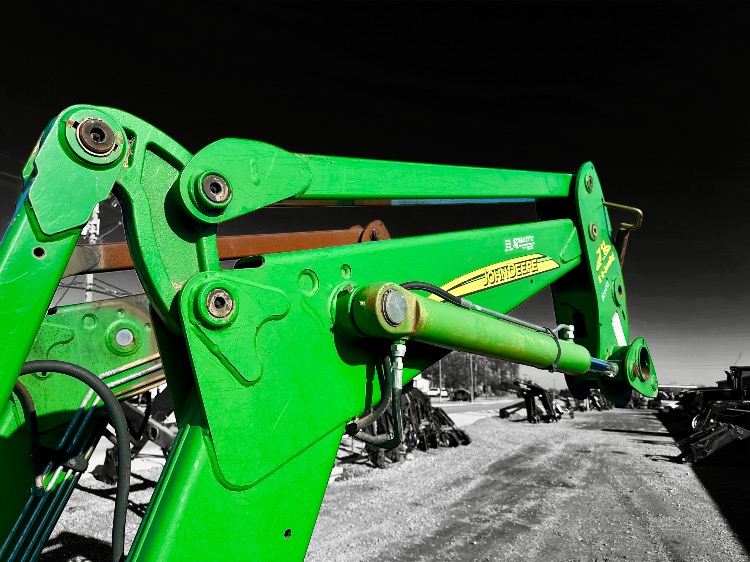 John Deere 741 Loader
